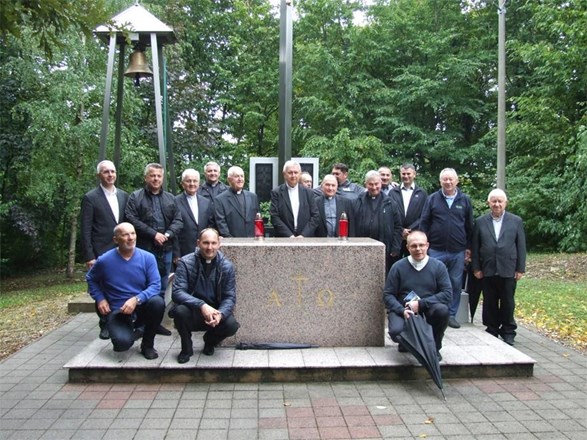 Proslava dijamantnog jubileja mons. Lovre Cindorija rodom iz župe Remetinec